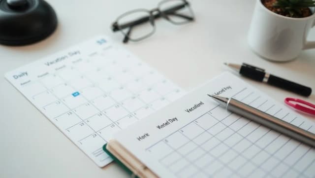 Hur många semesterdagar får man spara